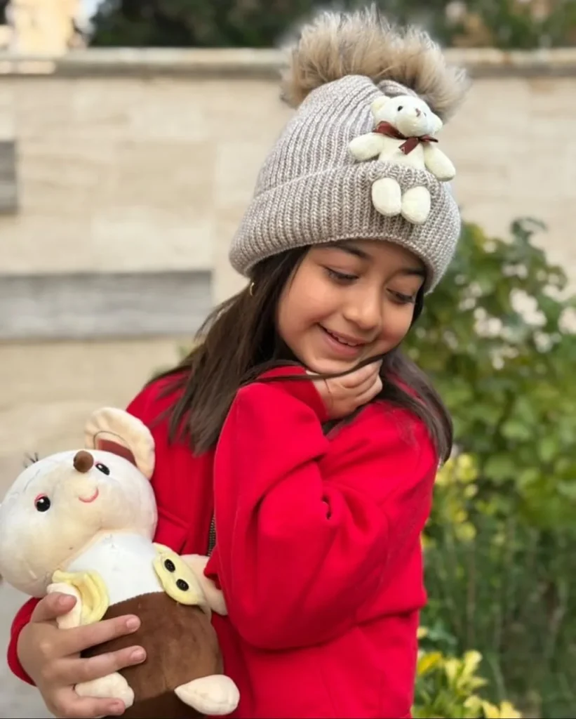 کلاه عروسکی زمسانی بافت